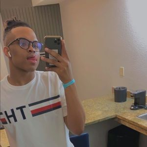 Meet your Posher, Tyler